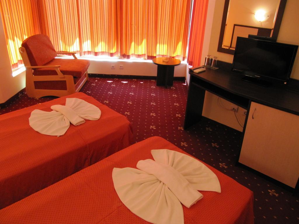 סאני ביץ' Maverick Hotel חדר תמונה